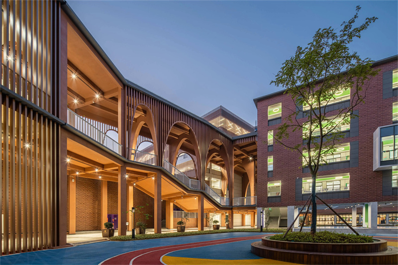 孩子复读高三怎么办?家长这样鼓励孩子效果最好,助孩子顺利度过关键期