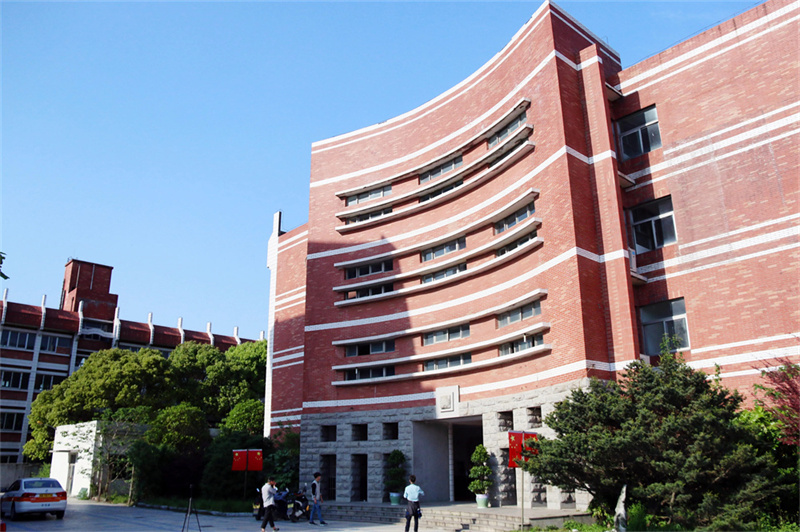 _模考成绩低迷?四大策略助孩子重拾信心迎接高考_模考成绩低迷?四大策略助孩子重拾信心迎接高考