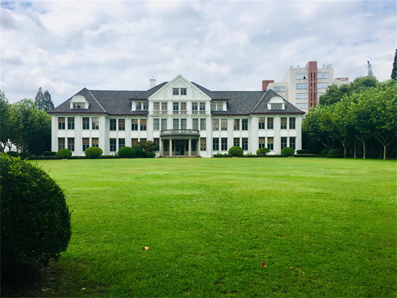 2025湖南省涟源市行知中学小班制高考复读班是否值得选择?